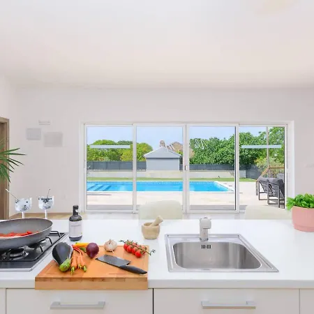 Charming Marta Apartment *